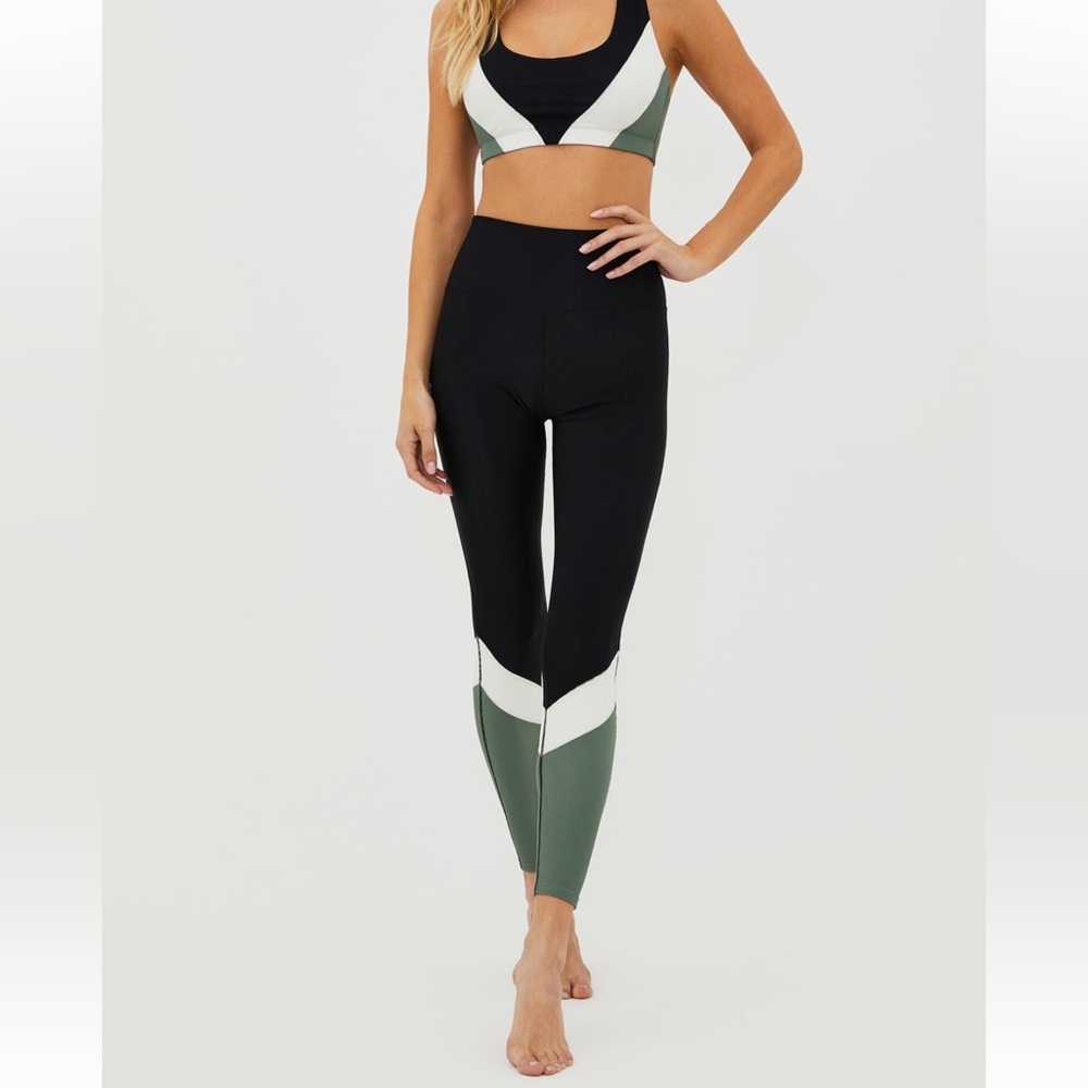 Beach Riot Vienna Ribbed Leggings NWT